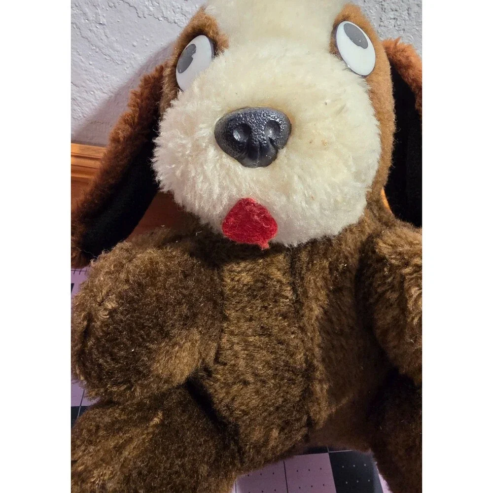 Vintage Commonwealth Ramona Dog Plush Brown White Big Eyes Stuffed Animal 8